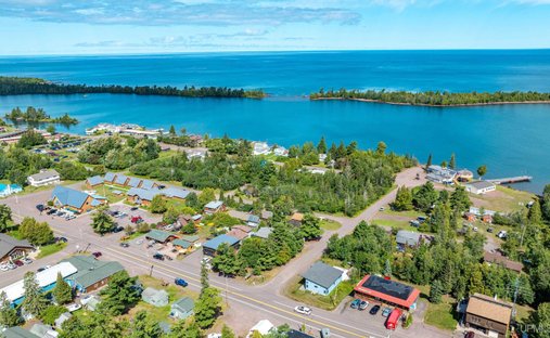 House in Eagle Harbor, Michigan, United States 1