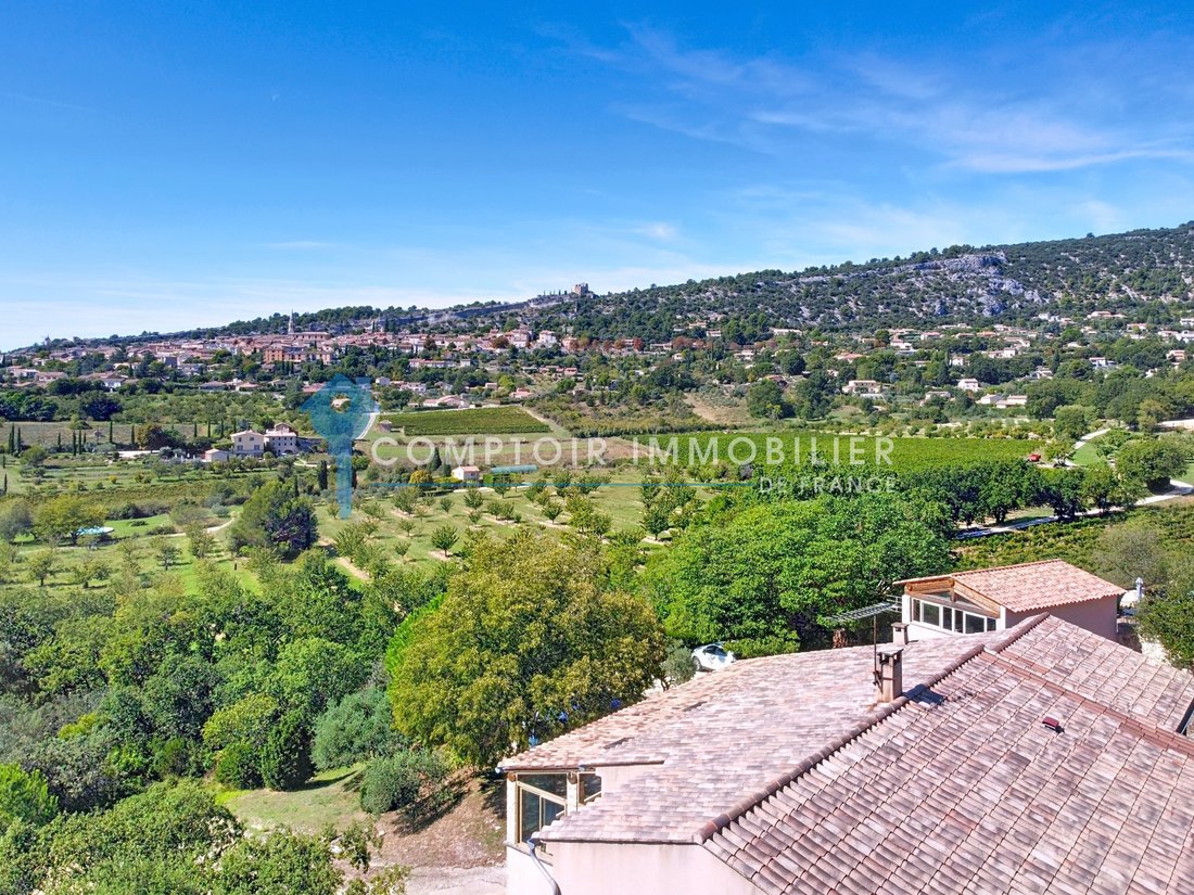 House in Saint-Saturnin-lès-Apt, Provence-Alpes-Côte d'Azur, France 4 - 16204182