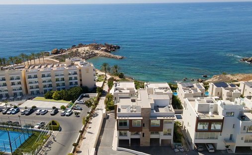 Apartment in Kissonerga, Paphos, Cyprus 1