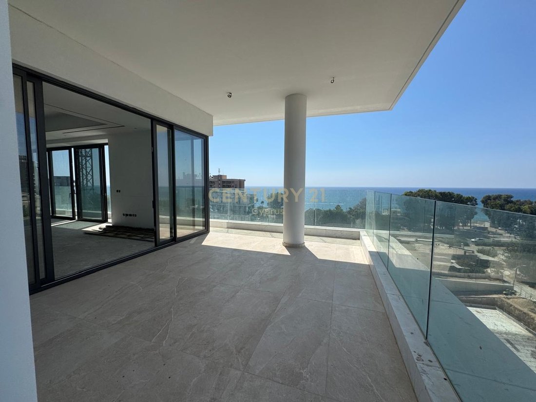 Apartment in Agios Tychon, Limassol, Cyprus 1 - 15382290