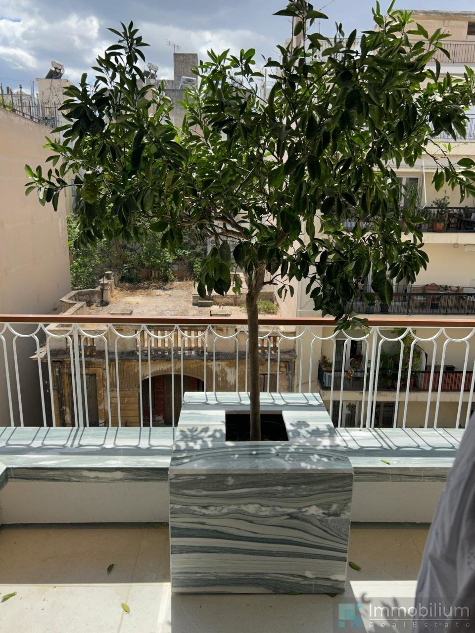 Apartment in Sunoikia Kolonakiou, 1st District of Athens, Athens 1 - 16205699