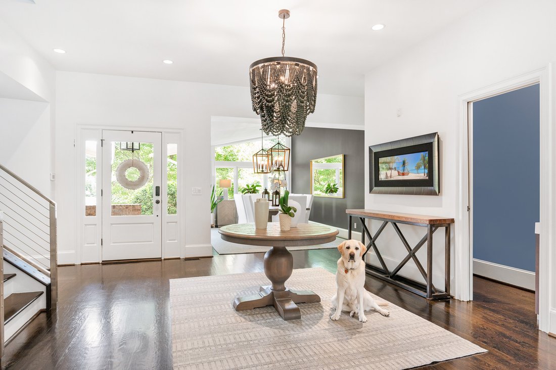 Luxurious Living Meets Treehouse Charm In Decatur, Georgia, United ...