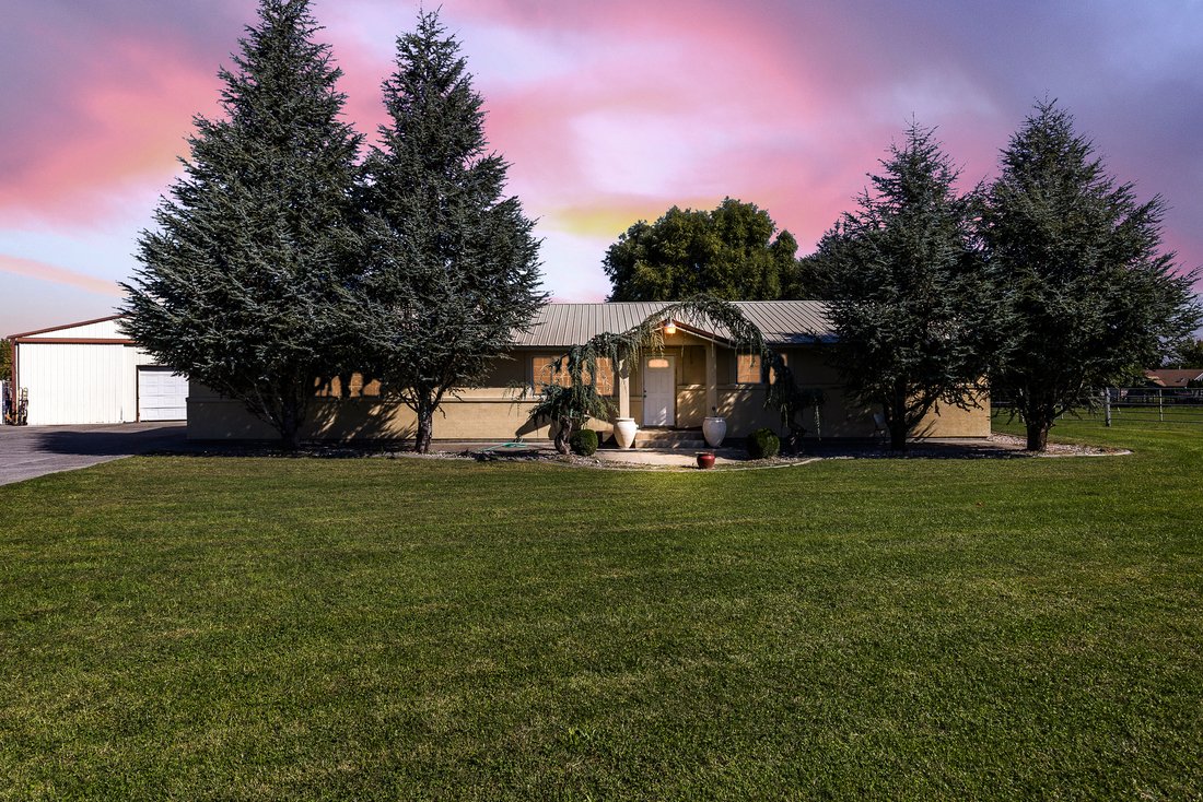 House in Kennewick, Washington, United States 1 - 16203577