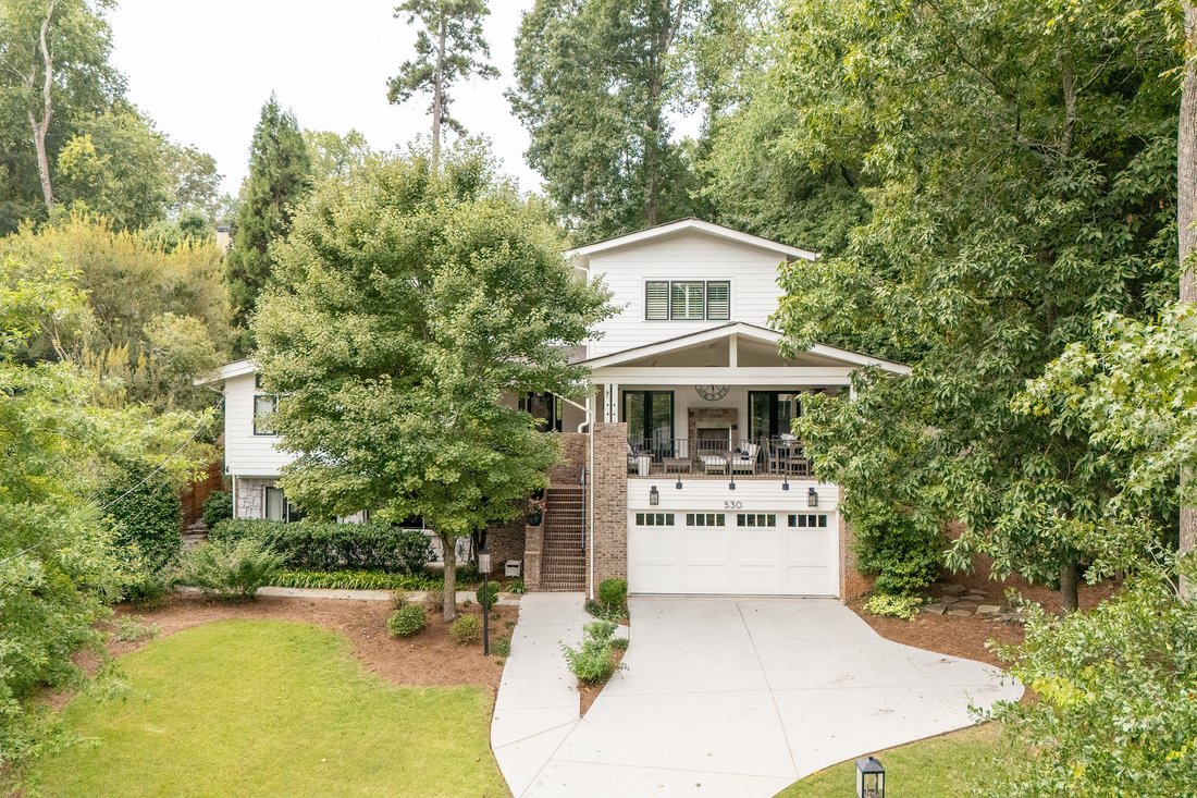 Luxurious Living Meets Treehouse Charm In Decatur, Georgia, United ...