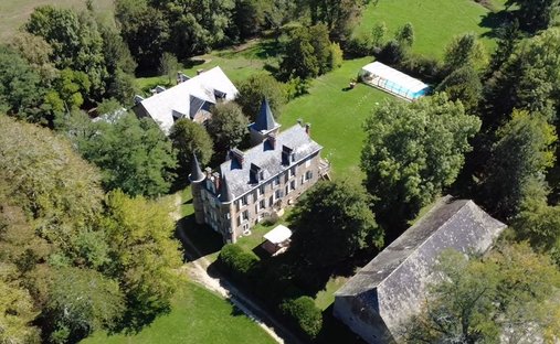 House in Turenne, Nouvelle-Aquitaine, France 1