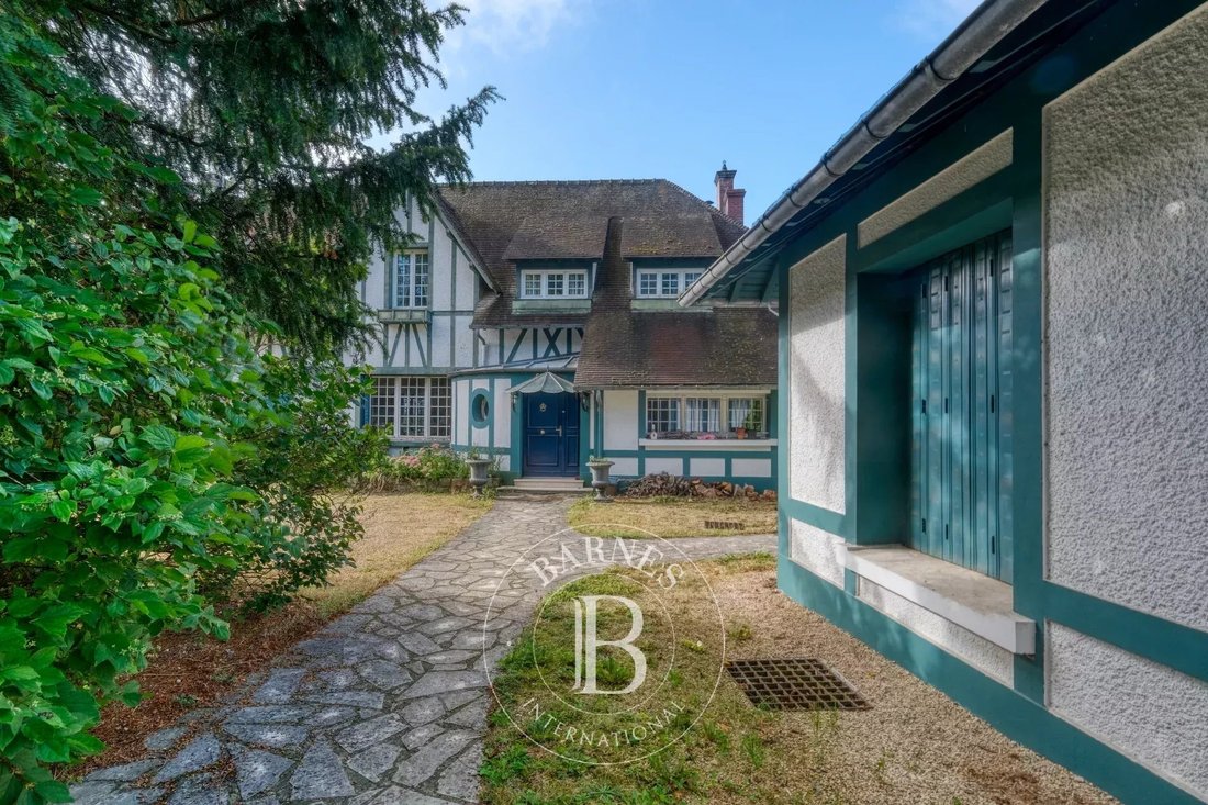 House in Gouvieux, Hauts-de-France, France 2 - 16202979