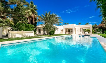Villa in Elviria-Cabopino, Marbella, Spain 2