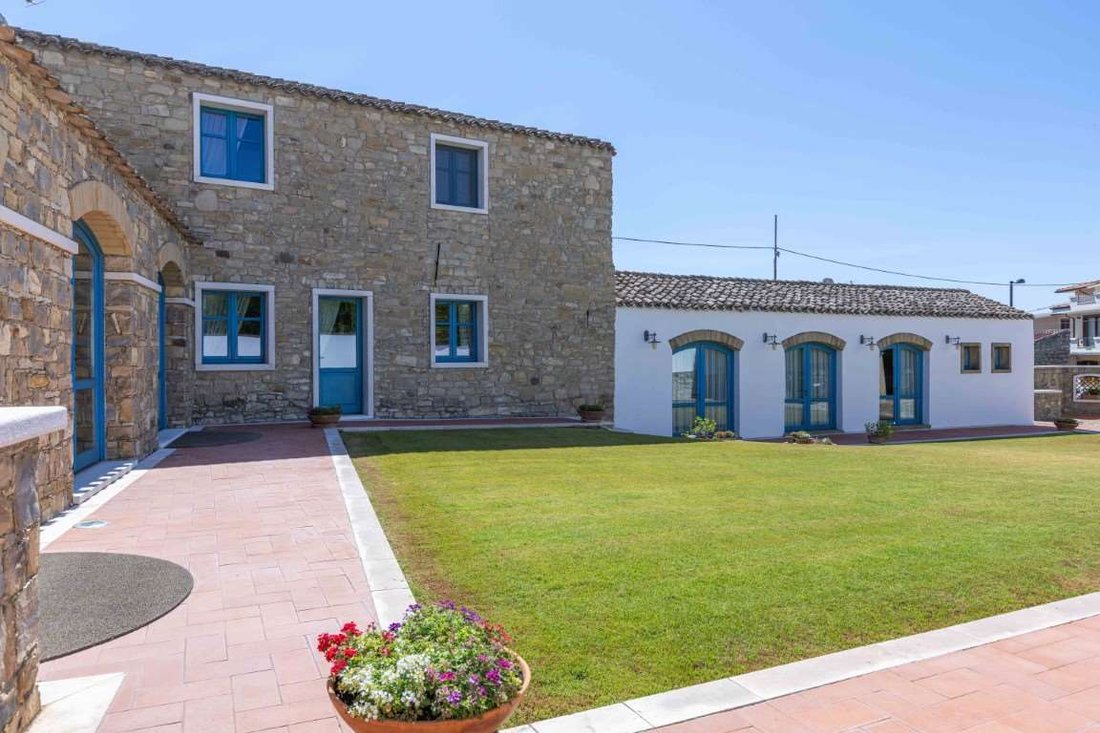 Villa in Senorbi, Sardinia, Italy 4 - 16204283