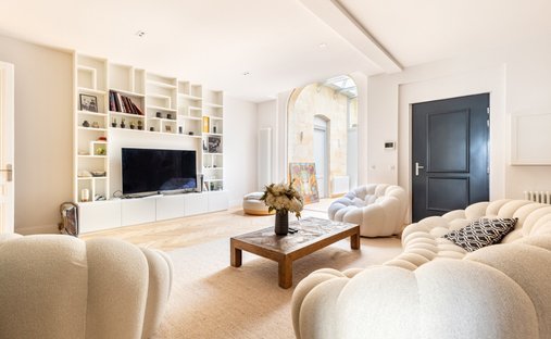 Wohnung in Hôtel de Ville-Quinconce-Saint Seurin-Fondaudège, Bordeaux, Frankreich 1
