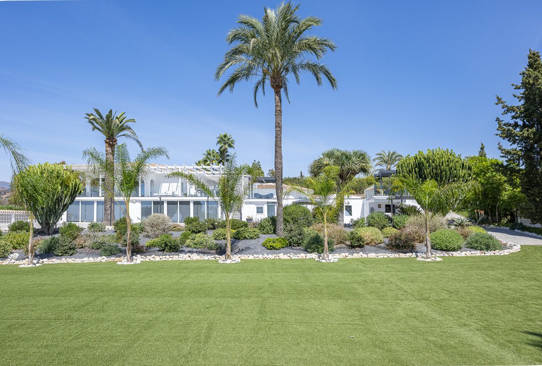 Villa in Elviria-Cabopino, Marbella, Spain 3 - 15683022
