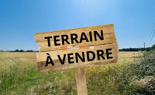 Land in Vendrennes, Pays de la Loire, France 1