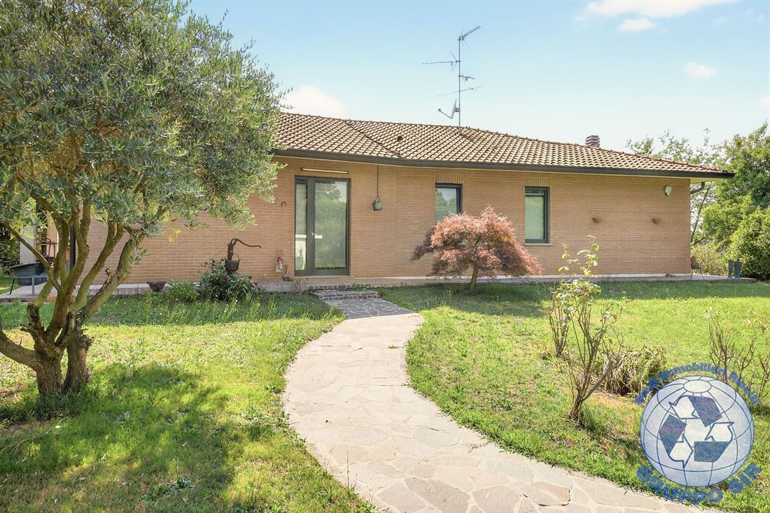 Villa in Camparada, Lombardy, Italy 4 - 16204112