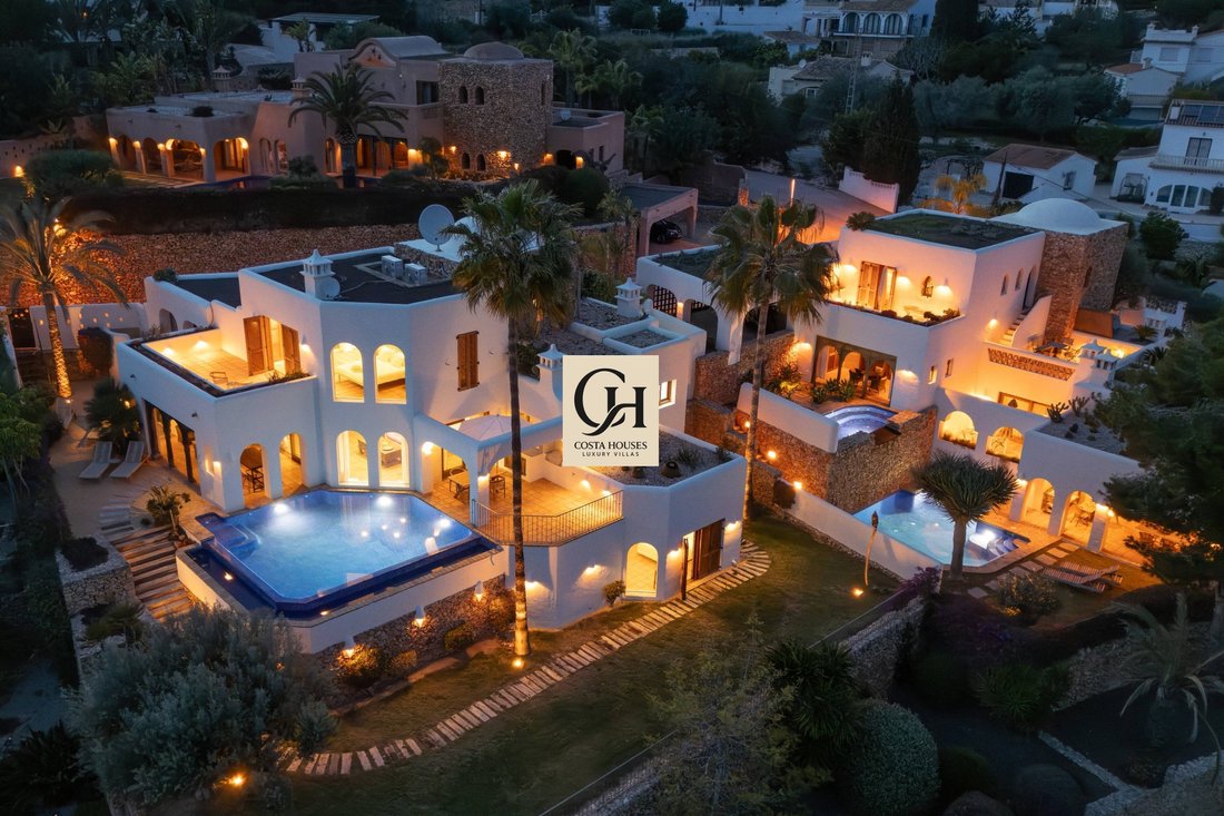 Villa in Moraira, Teulada, Valencian Community 1 - 15818026