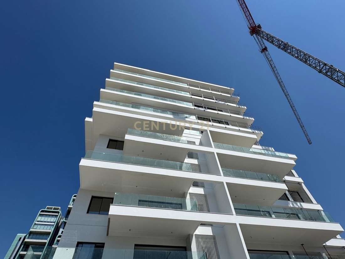 Apartment in Agios Tychon, Limassol, Cyprus 1 - 15381117