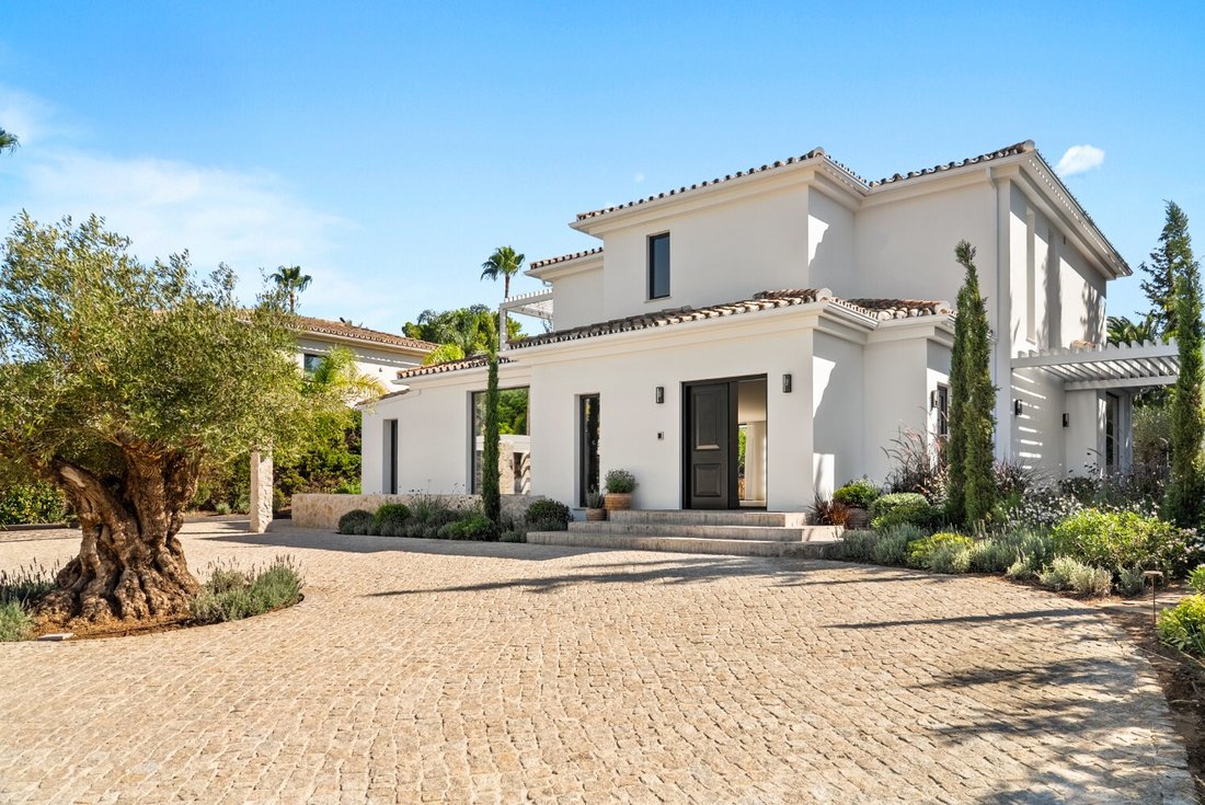 Villa in Nueva Andalucia, Marbella, Spain 4 - 16202716