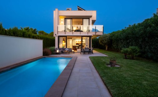 Villa in Llucmajor, Balearic Islands, Spain 1
