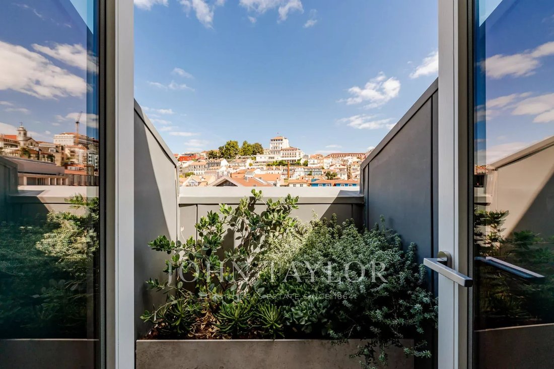 Apartment in Misericordia, Lisbon, Portugal 1 - 16202698