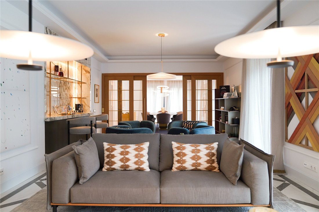 Apartment in Casco Antiguo, Seville, Spain 2 - 16203266
