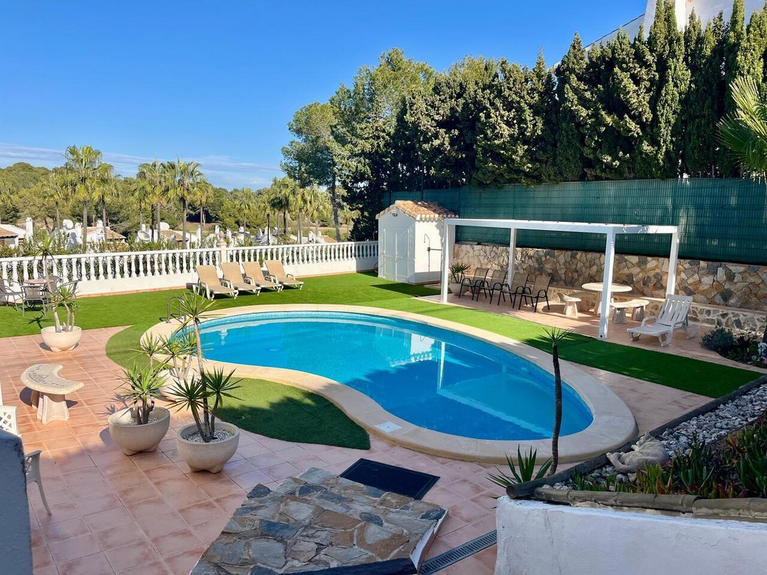 Villa in Orihuela, Valencian Community, Spain 5 - 16205047