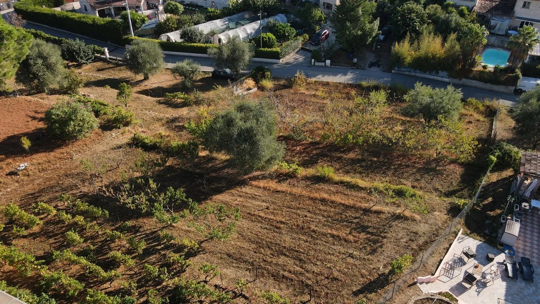 Land in Carros, Provence-Alpes-Côte d'Azur, France 3 - 16203259