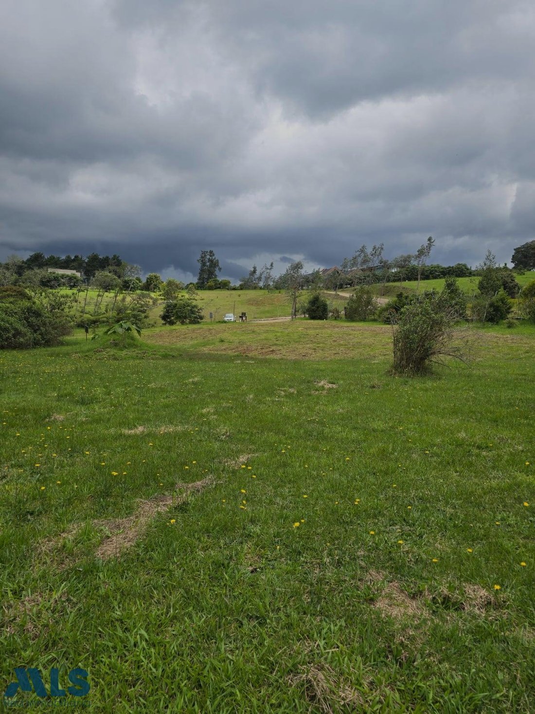 Land in Envigado, Antioquia, Colombia 3 - 16208867