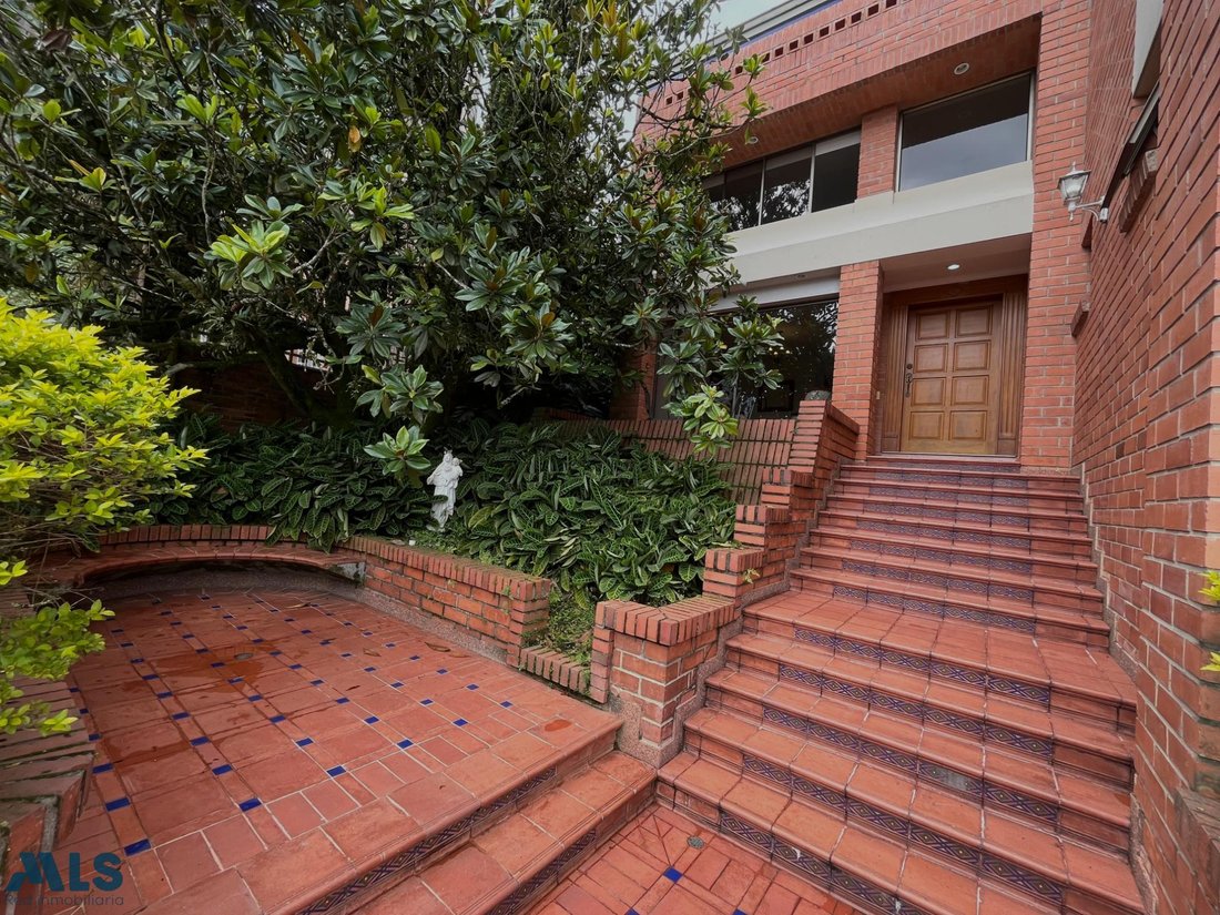 House in Medellín, Antioquia, Colombia 1 - 16208885