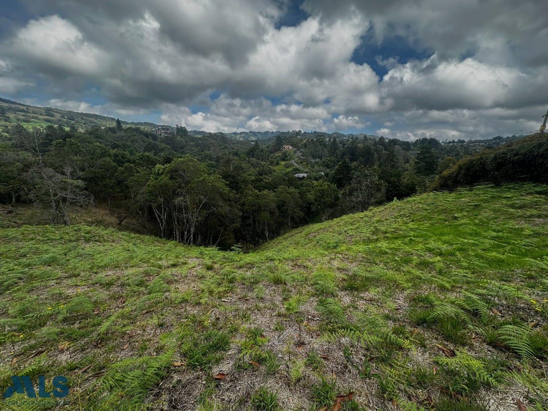 Land in Envigado, Antioquia, Colombia 3 - 16209121
