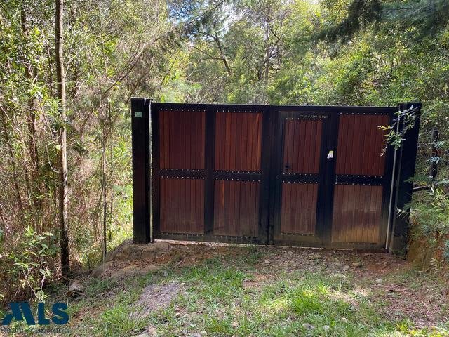 Land in Envigado, Antioquia, Colombia 1 - 16209088