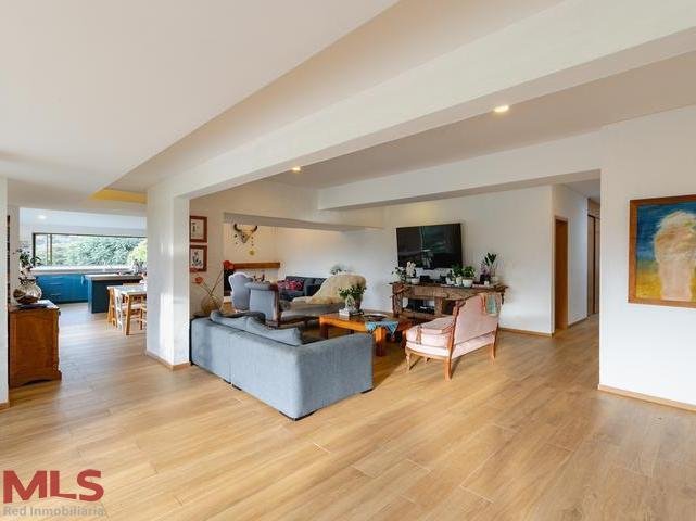 House in Envigado, Envigado, Colombia 5 - 16209040