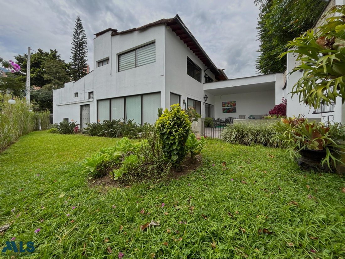 House in Medellín, Antioquia, Colombia 1 - 16208680