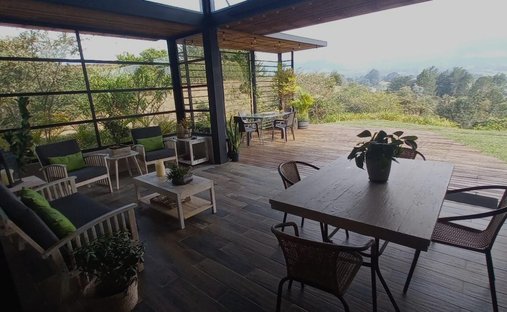 Casa en El Carmen de Viboral, Antioquia, Colombia 1