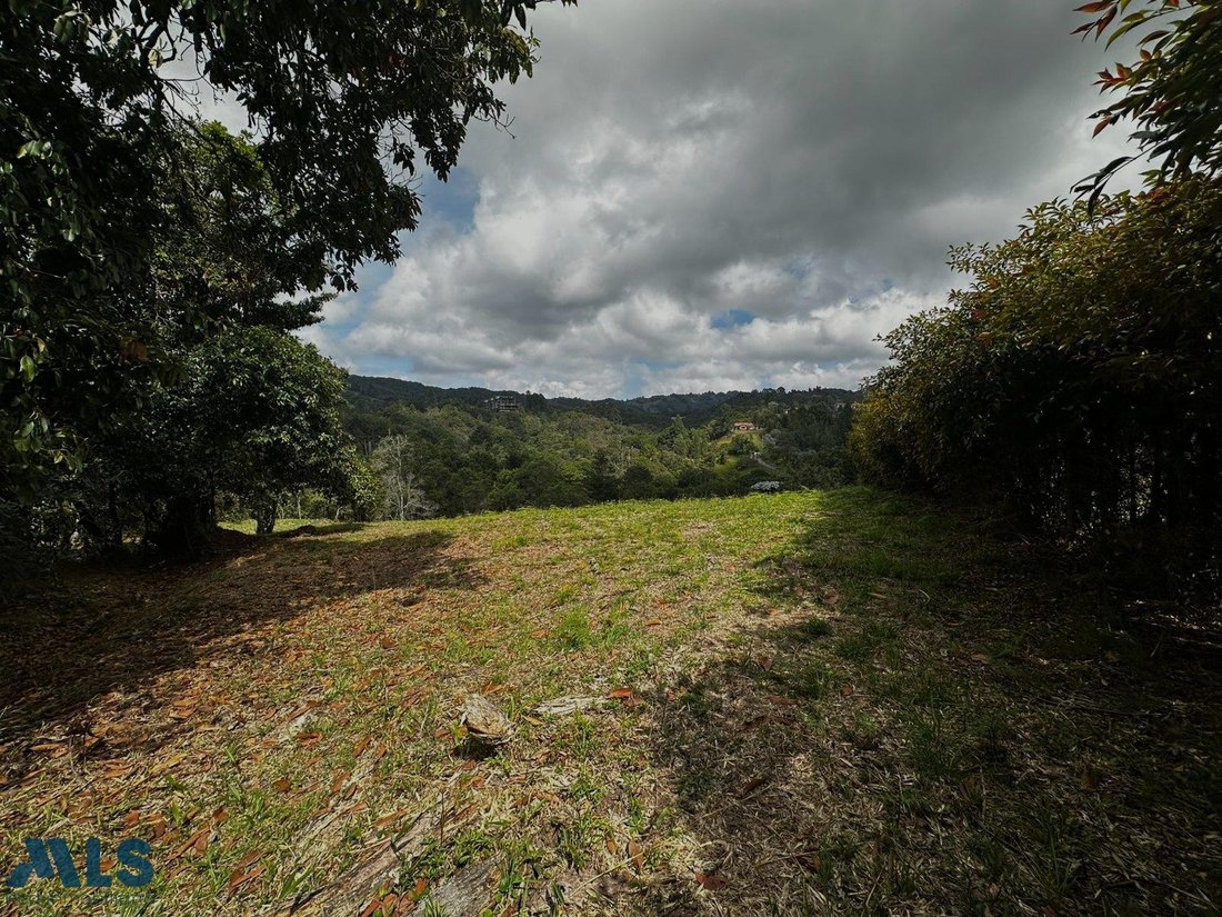 Land in Envigado, Antioquia, Colombia 4 - 16209121