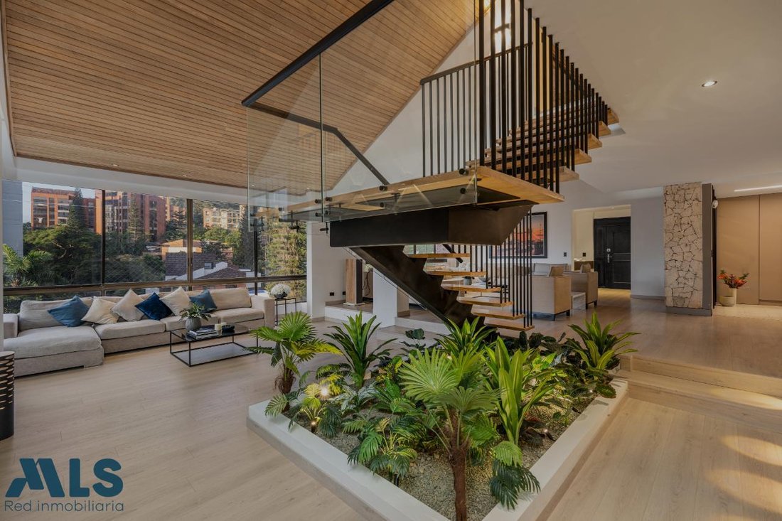Apartment in Medellín, Antioquia, Colombia 2 - 16208633