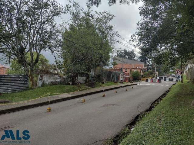 Land in Medellín, Antioquia, Colombia 5 - 16208594