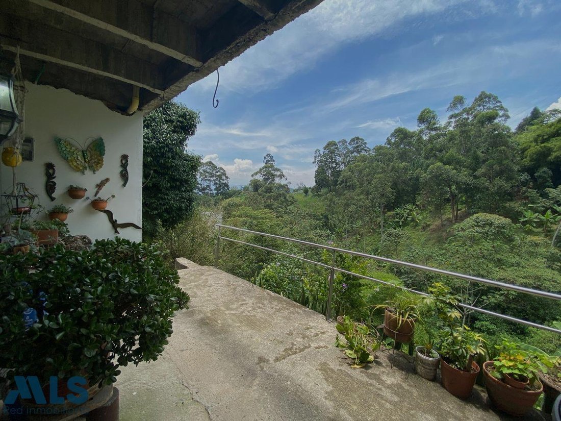 House in La Estrella, Antioquia, Colombia 5 - 16208274