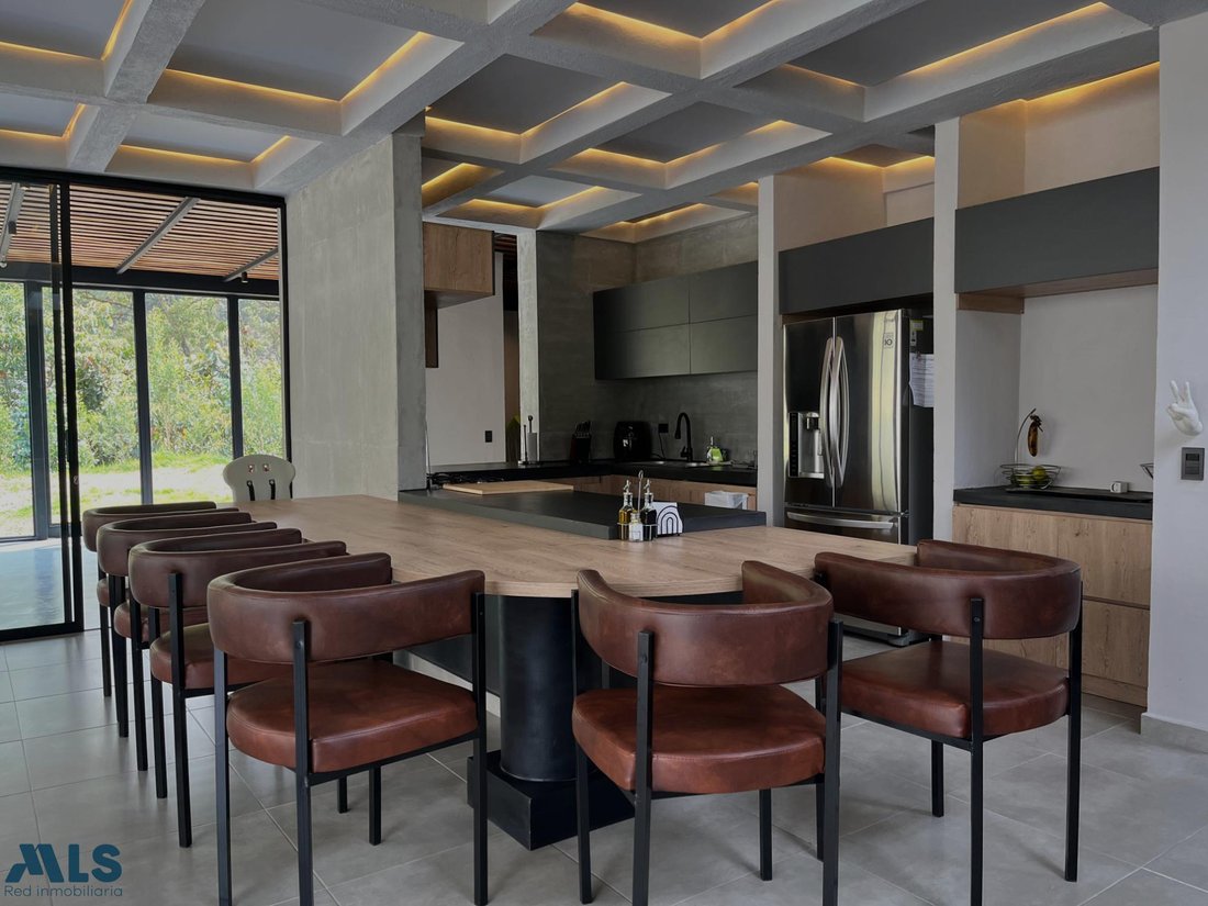 House in Envigado, Antioquia, Colombia 3 - 16209110