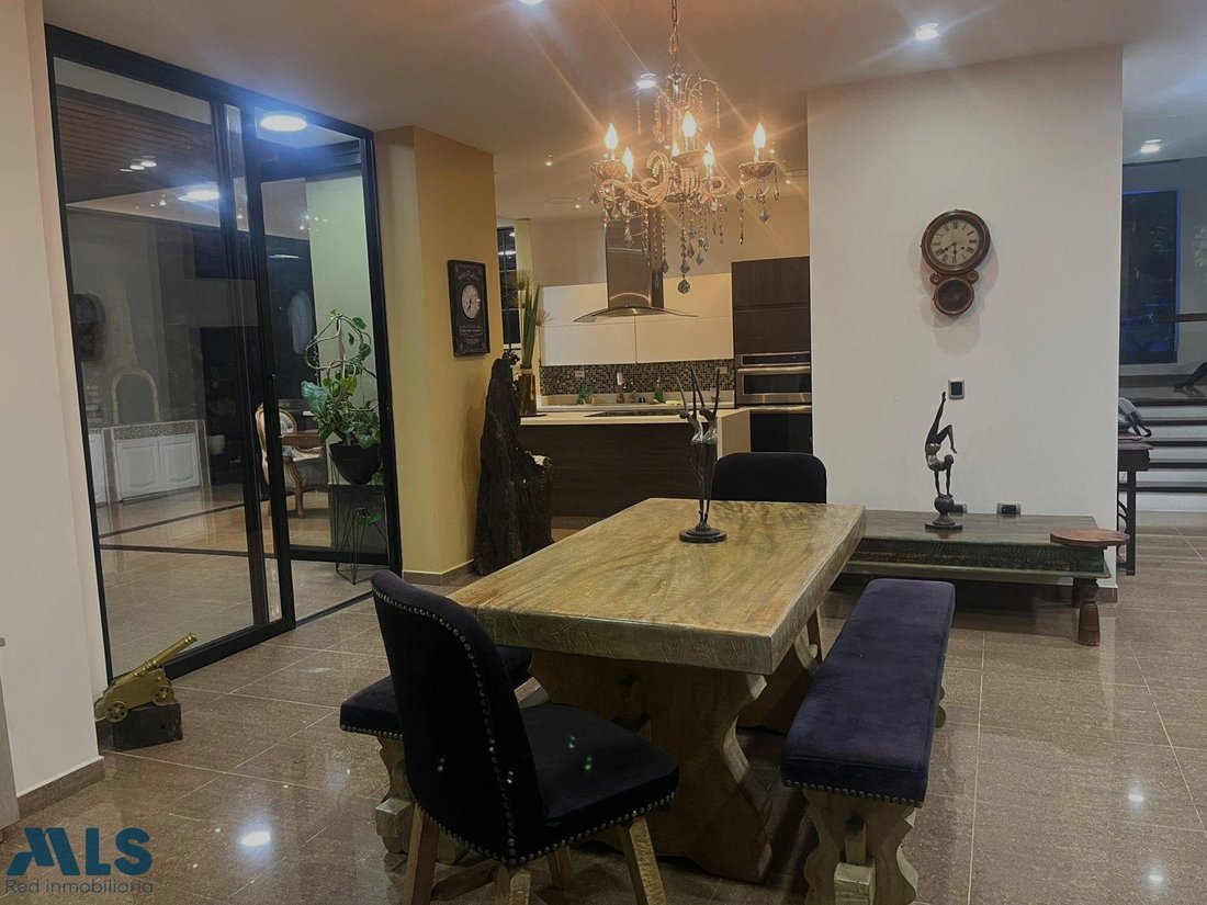 House in Santa Elena, Antioquia, Colombia 3 - 16208223