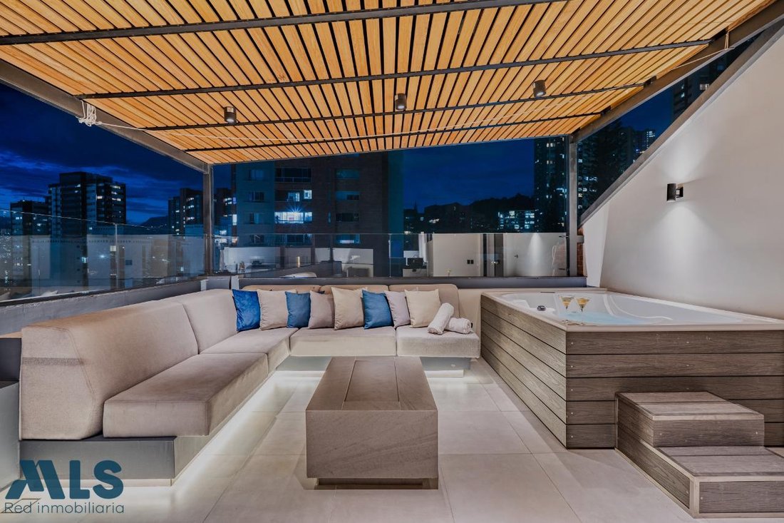 Apartment in Medellín, Antioquia, Colombia 3 - 16208633