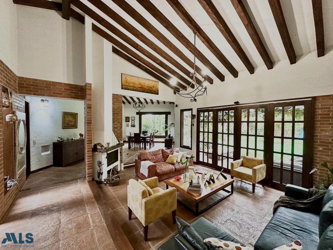 House in Rionegro, Rionegro, Colombia 4 - 16208270
