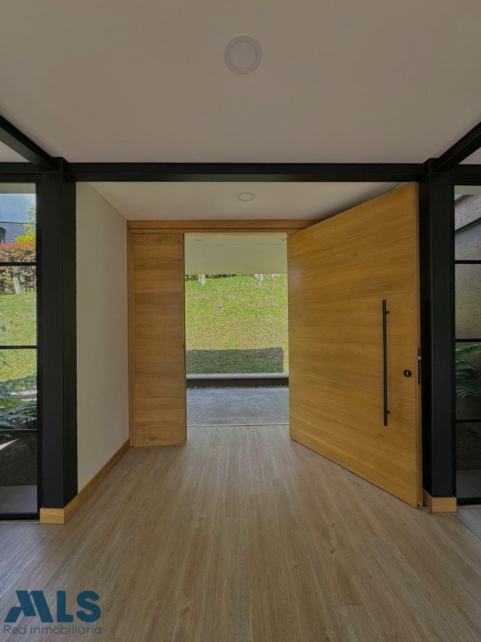 House in Envigado, Antioquia, Colombia 2 - 16208404