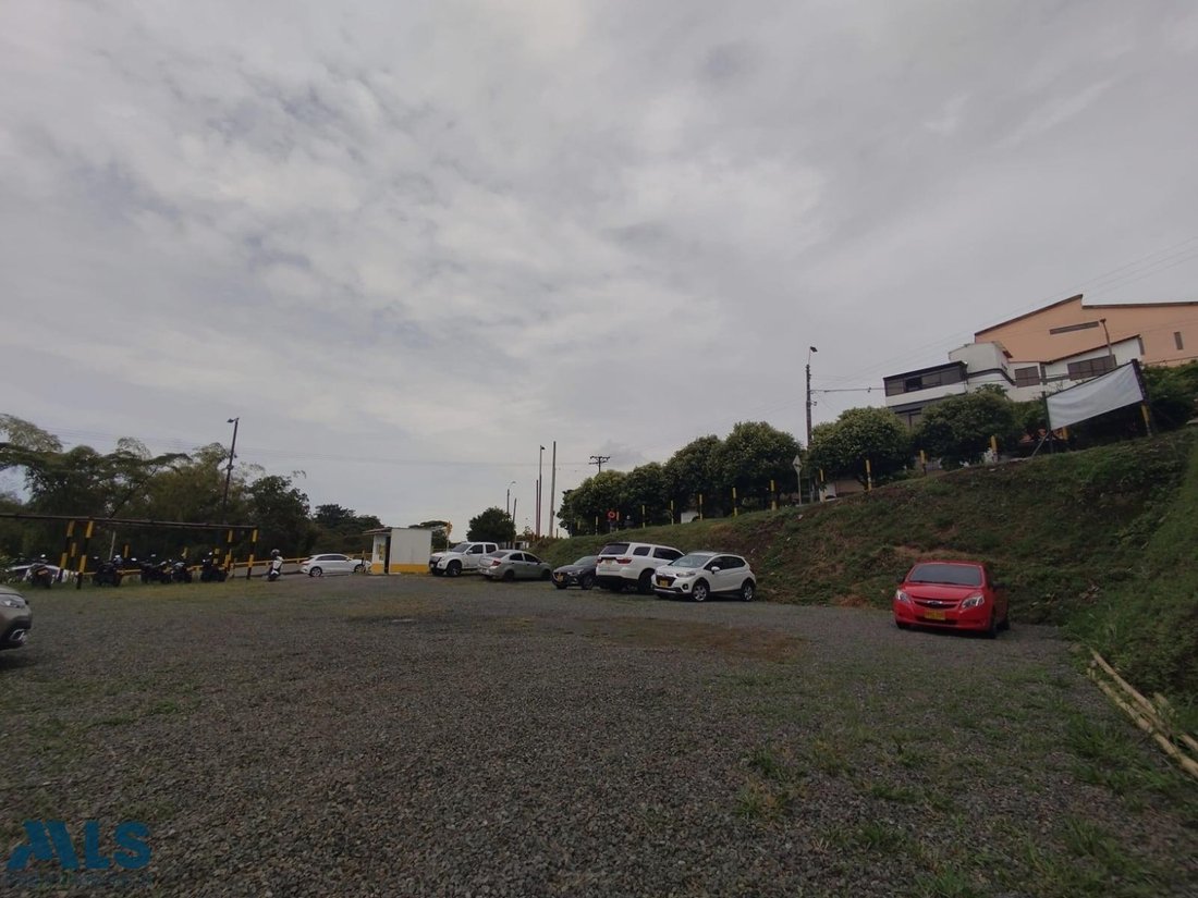 Land in Pereira, Risaralda, Colombia 3 - 16209056