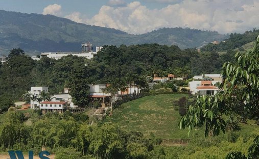 Terrain en Pereira, Colombie 1