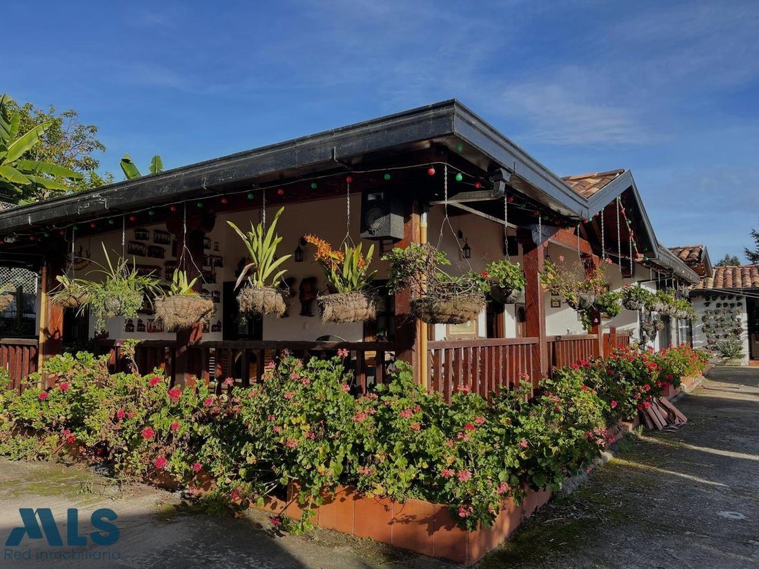 House in Rionegro, Antioquia, Colombia 2 - 16209096