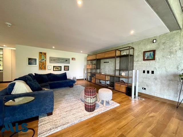 House in Medellín, Antioquia, Colombia 4 - 16208398