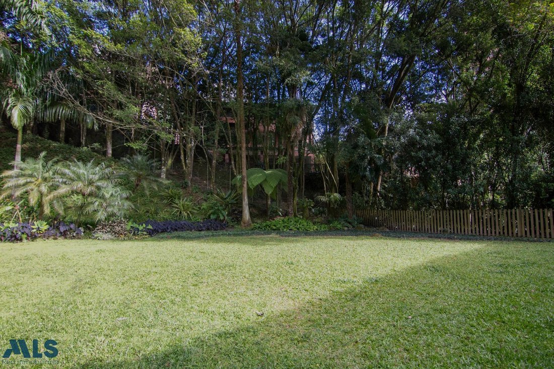 House in Medellín, Antioquia, Colombia 2 - 16208580