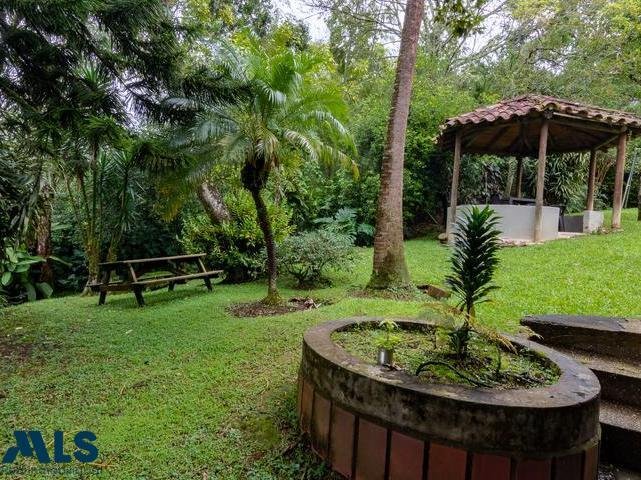 House in Medellín, Antioquia, Colombia 5 - 16209119