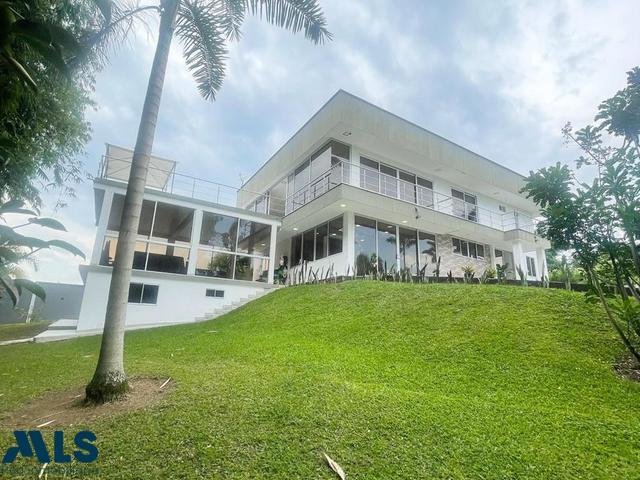 House in Medellín, Antioquia, Colombia 1 - 16209126