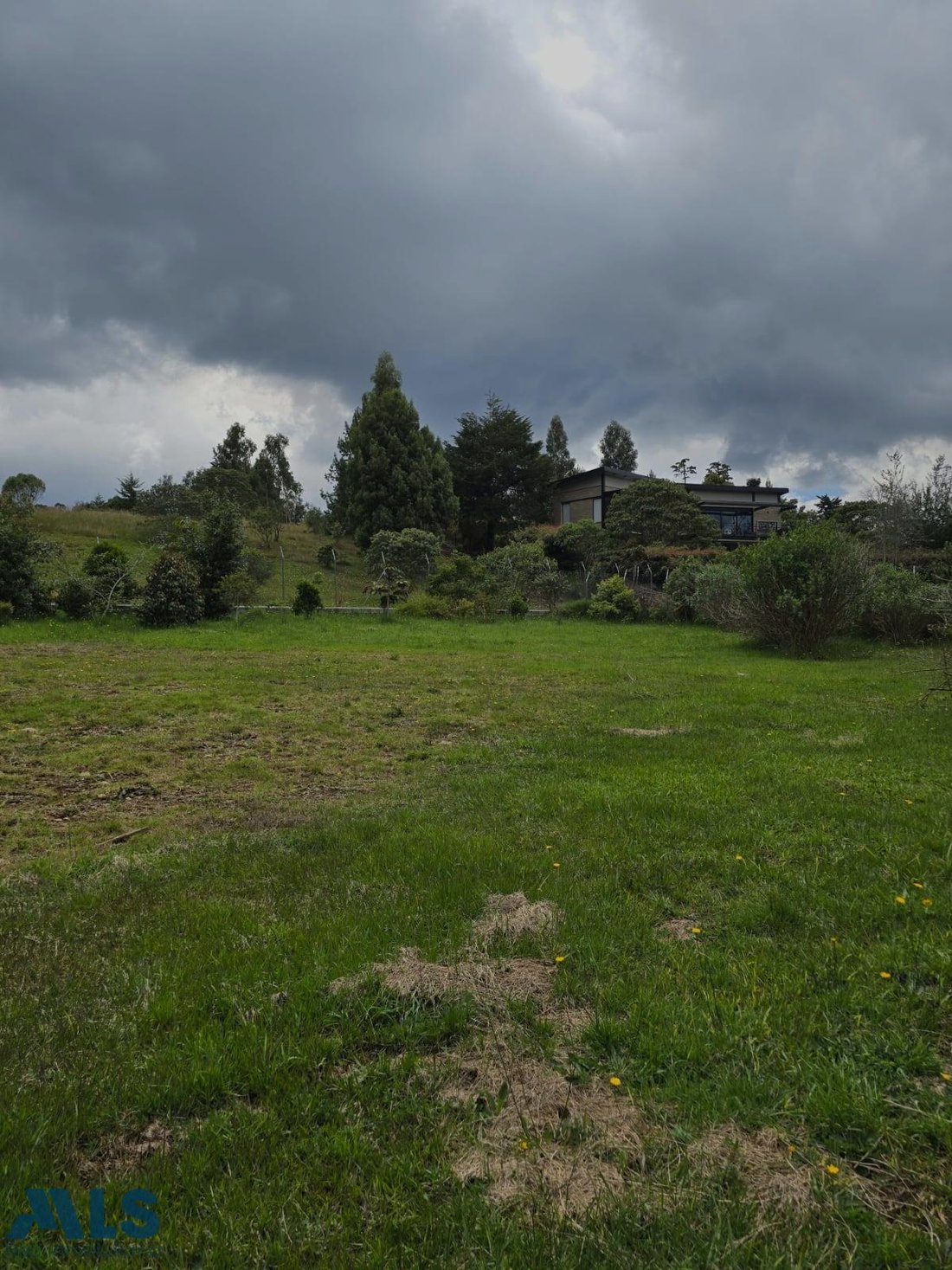 Land in Envigado, Antioquia, Colombia 2 - 16208867