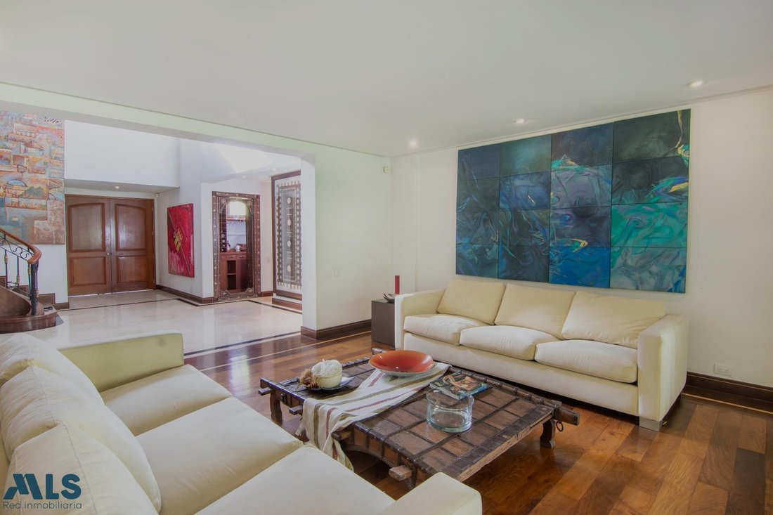 House in Medellín, Antioquia, Colombia 5 - 16208580