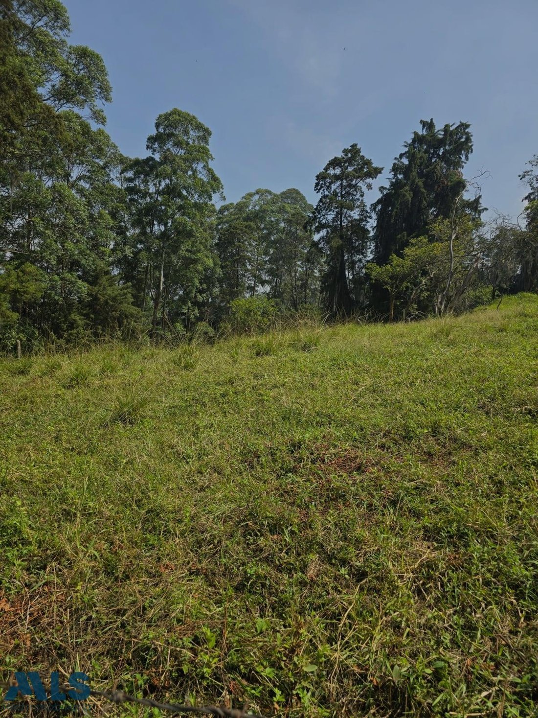 Land in Medellín, Antioquia, Colombia 2 - 16209132